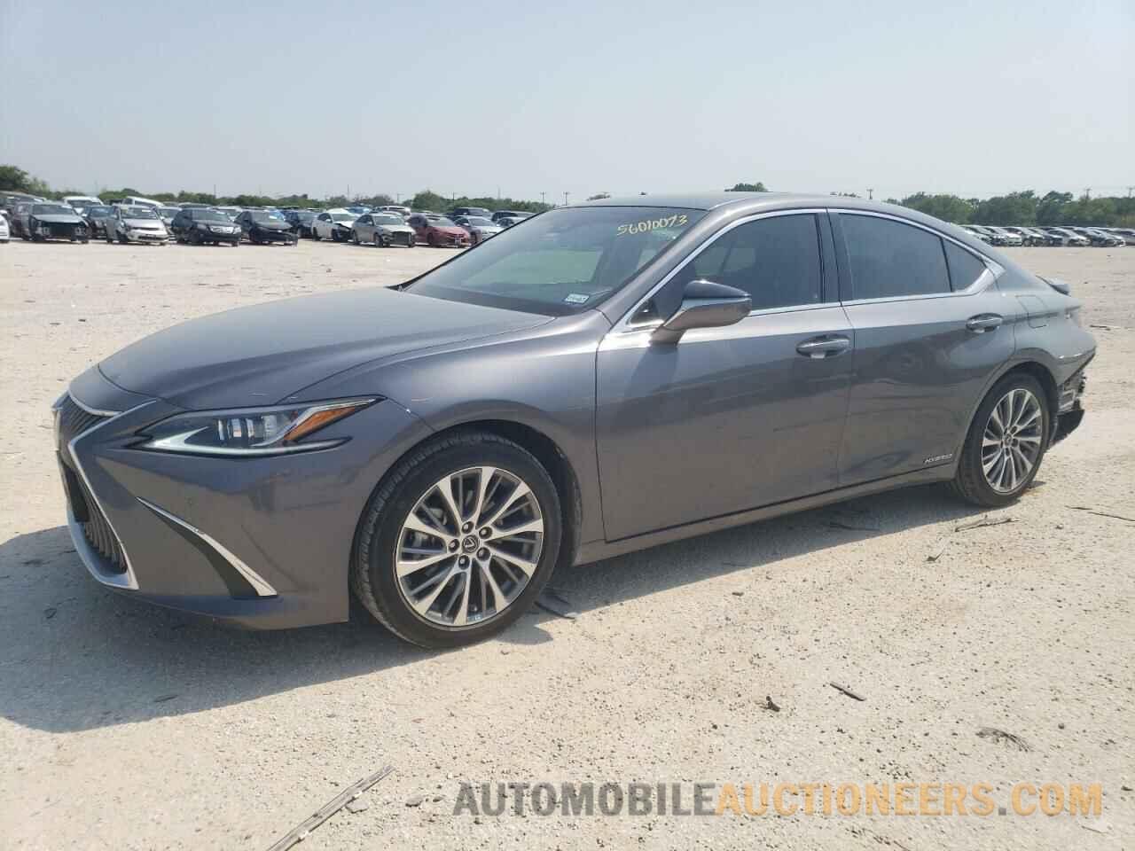 58AD21B13LU008683 LEXUS ES300 2020