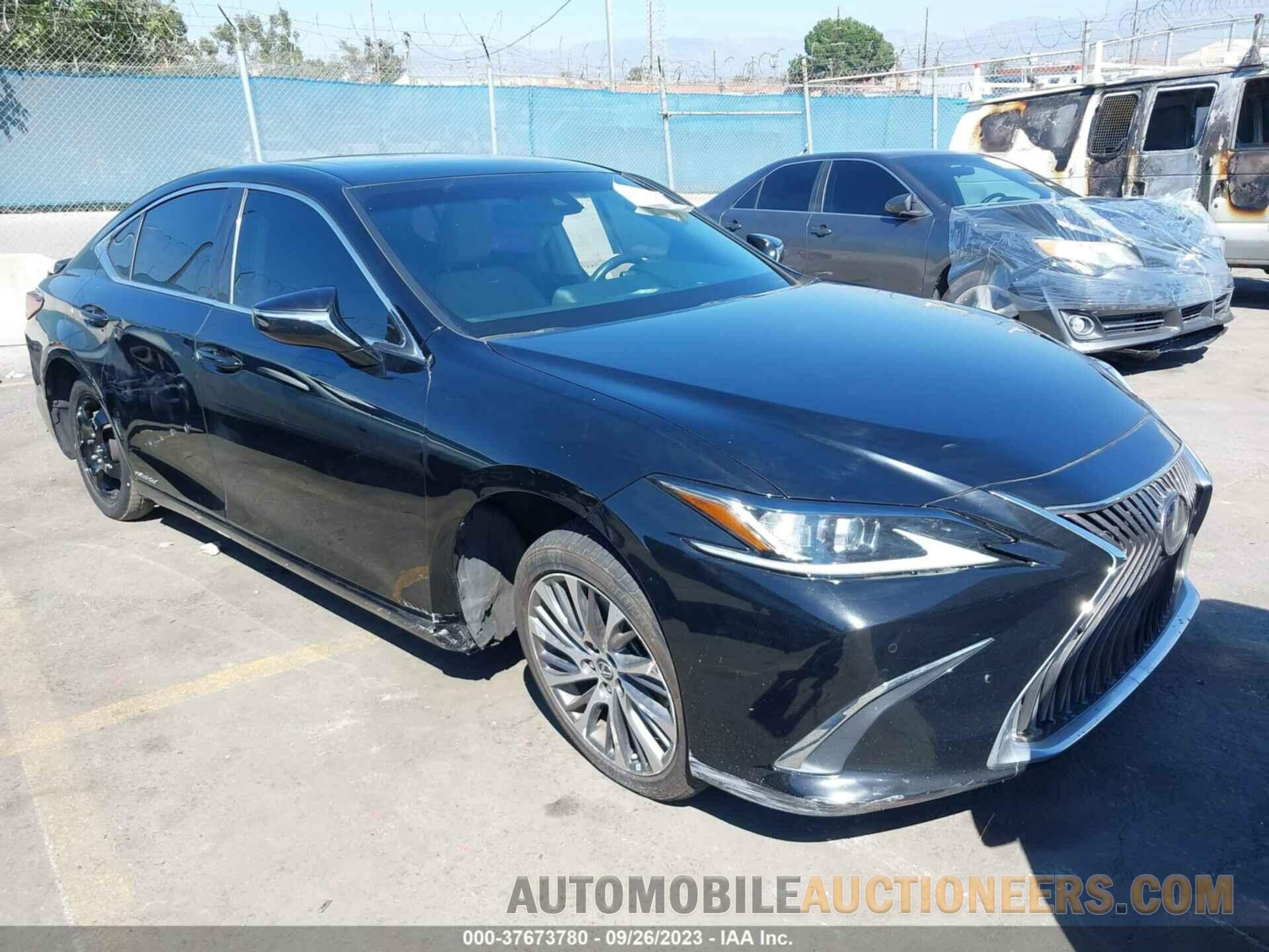 58AD21B15LU006756 LEXUS ES 2020