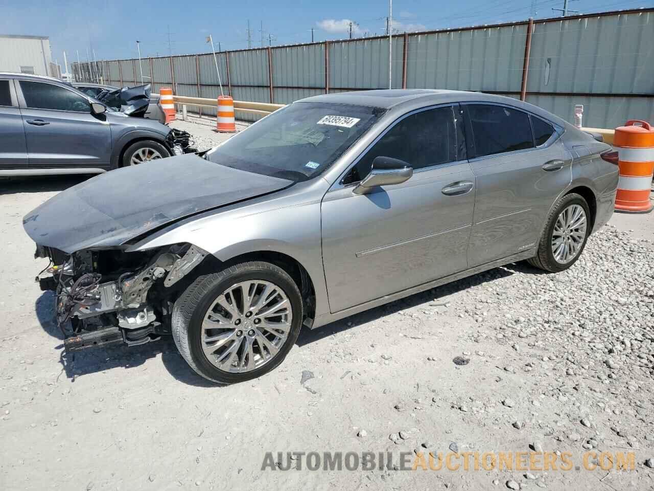 58AD21B15LU006921 LEXUS ES300 2020