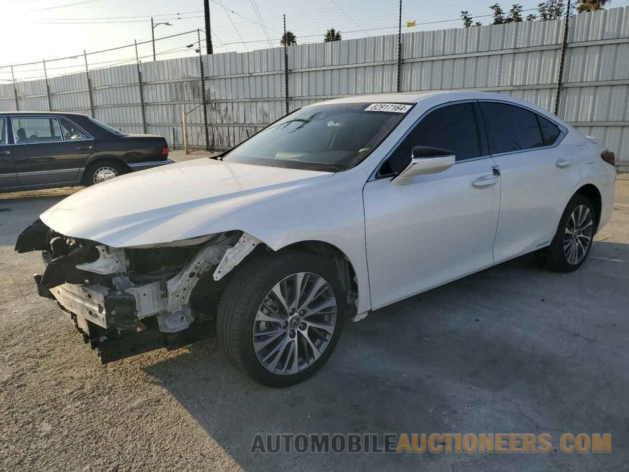 58AD21B15LU010371 LEXUS ES300 2020