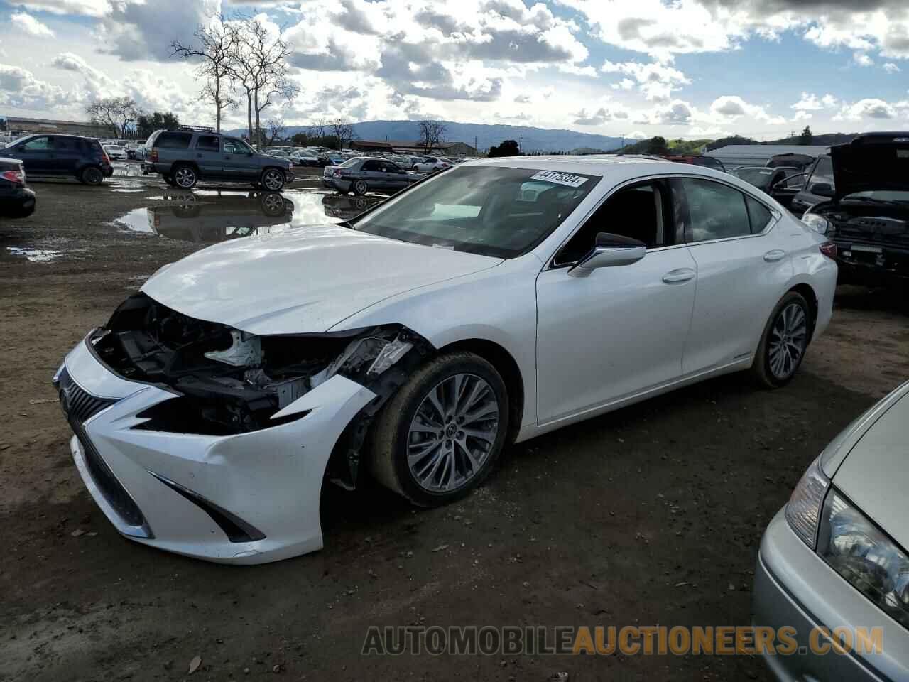 58AD21B15LU012265 LEXUS ES300 2020