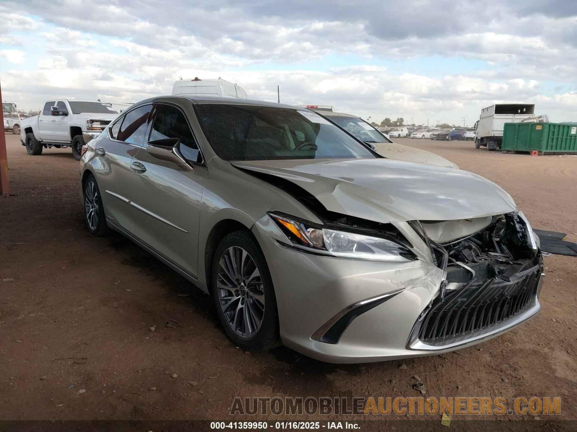 58AD21B16LU006846 LEXUS ES 300H 2020