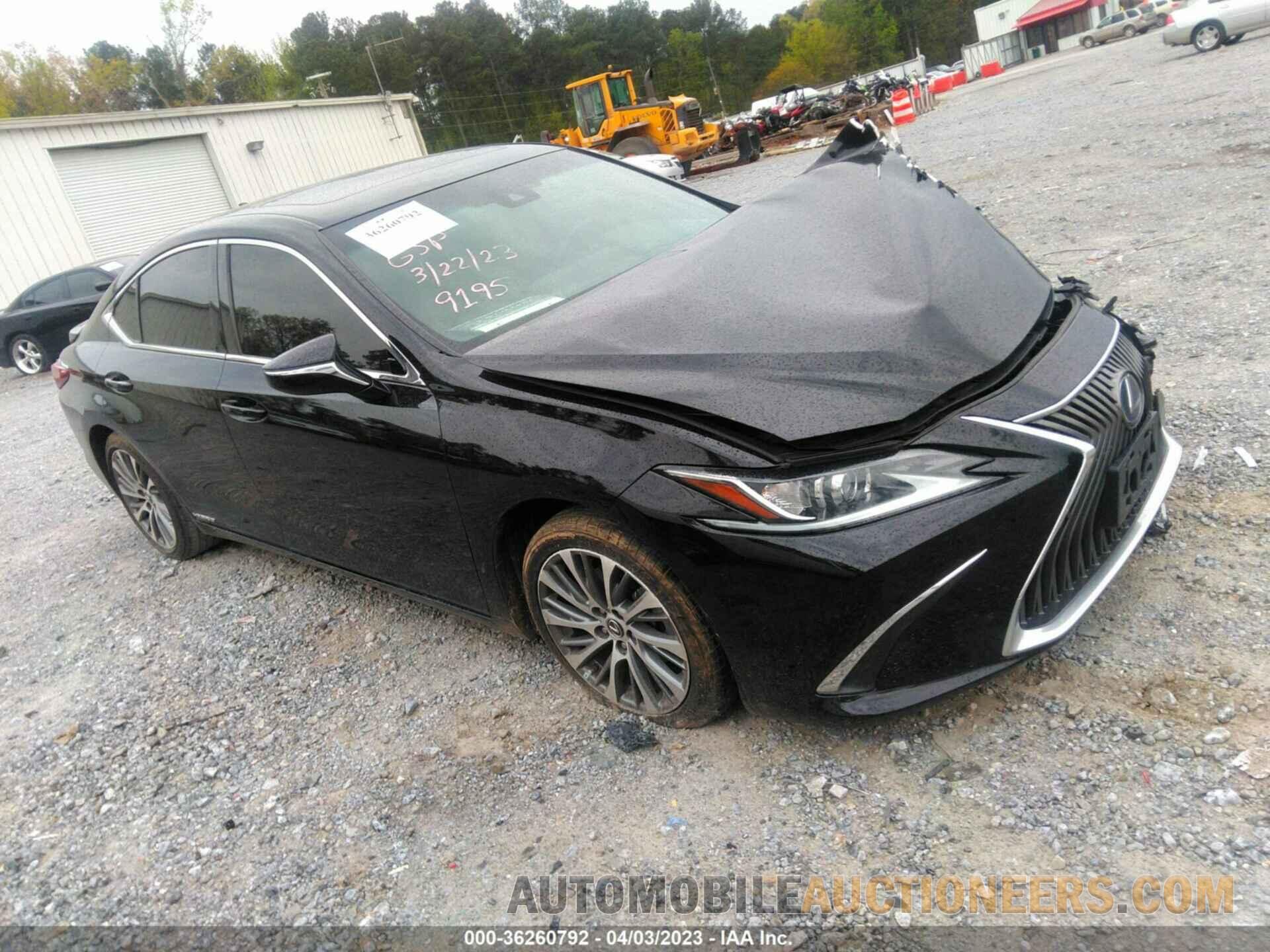 58AD21B16LU009195 LEXUS ES 2020