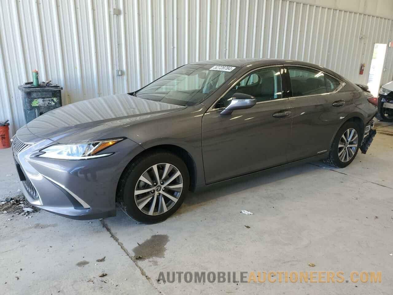 58AD21B17LU010954 LEXUS ES300 2020