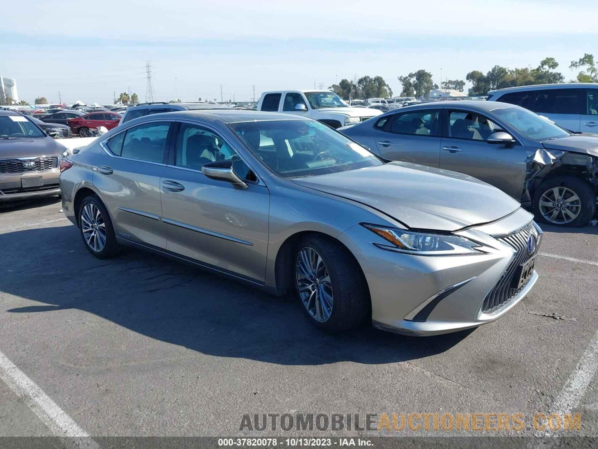 58AD21B18LU006556 LEXUS ES 2020