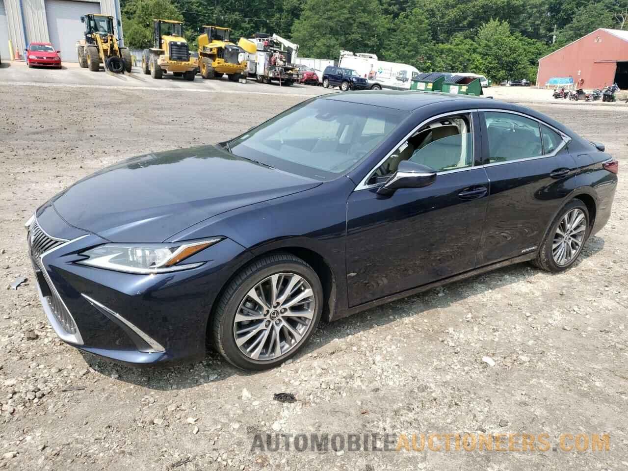 58AD21B18LU007254 LEXUS ES300 2020