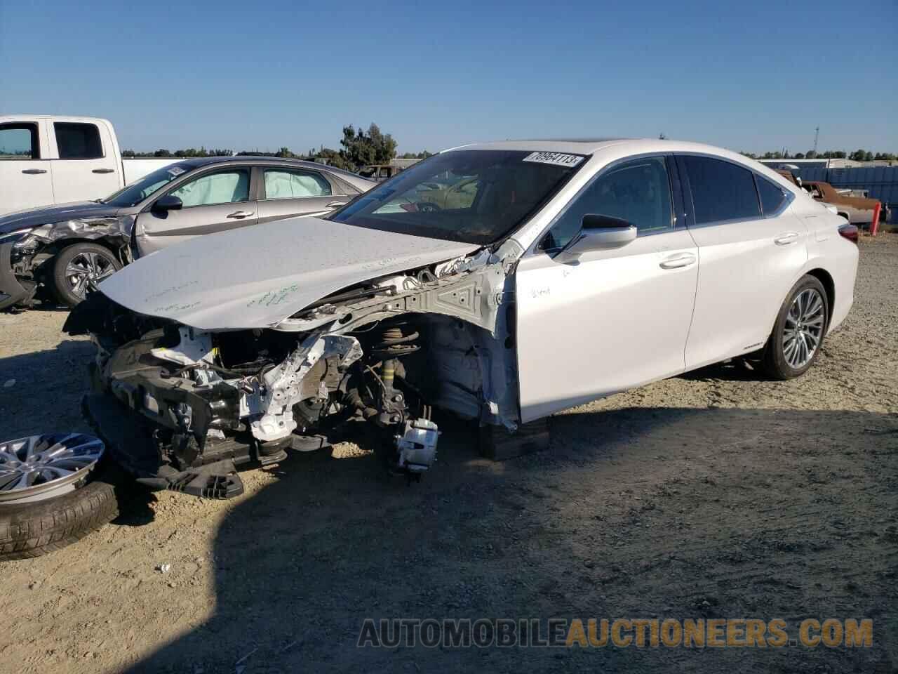 58AD21B18LU008789 LEXUS ES300 2020