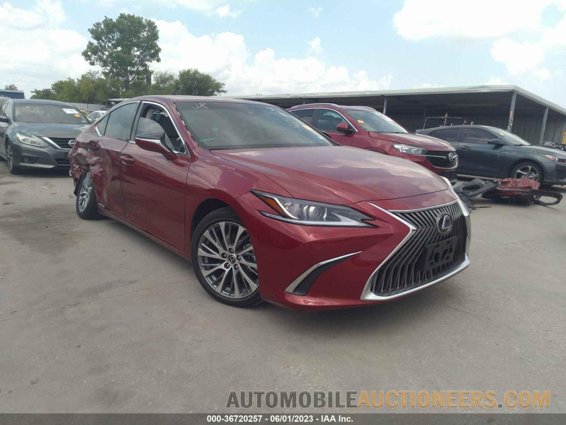 58AD21B18LU012213 LEXUS ES 2020