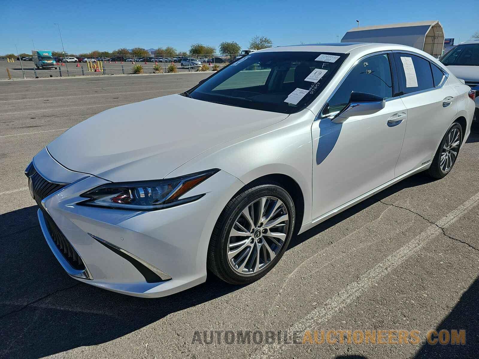 58AD21B19LU012026 Lexus ES 2020