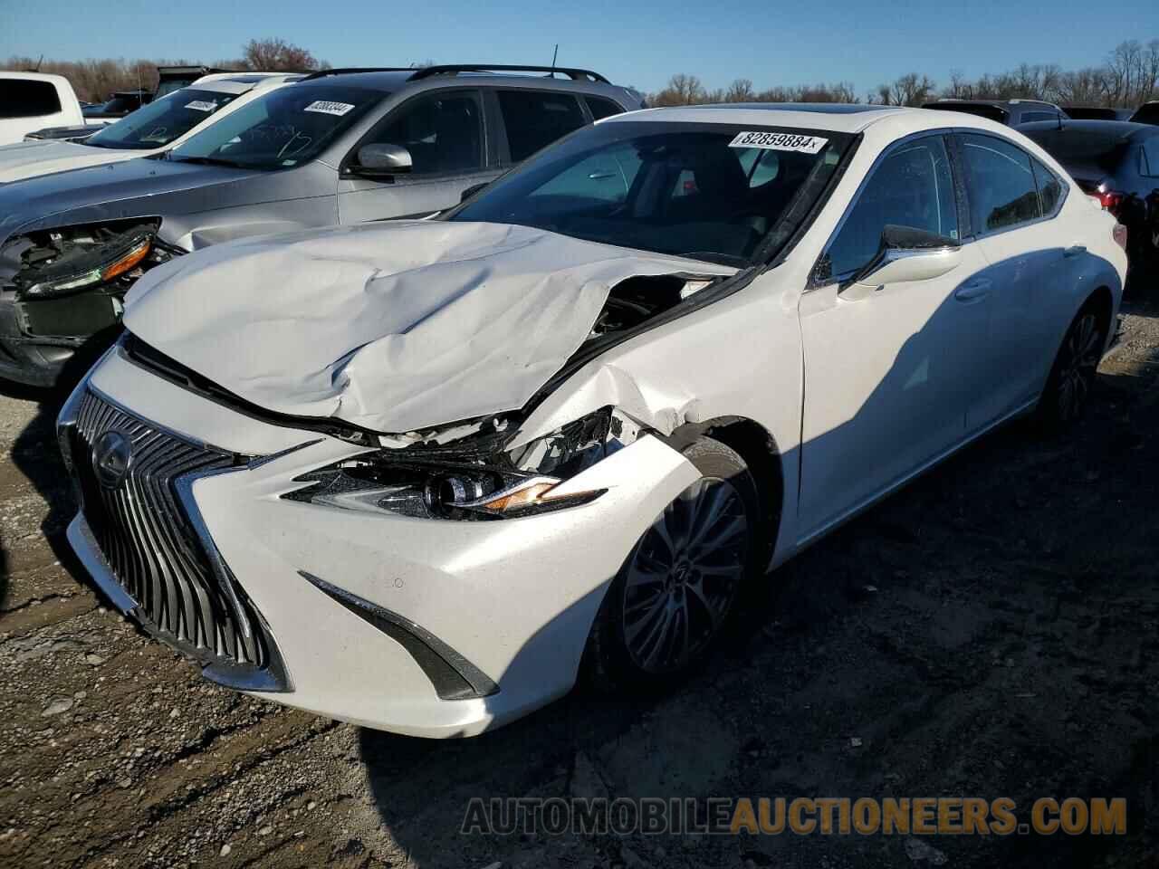 58AD21B1XLU009457 LEXUS ES300 2020