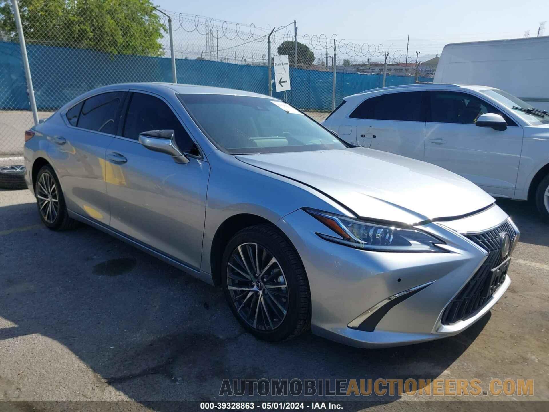 58ADA1C10RU041893 LEXUS ES 2024