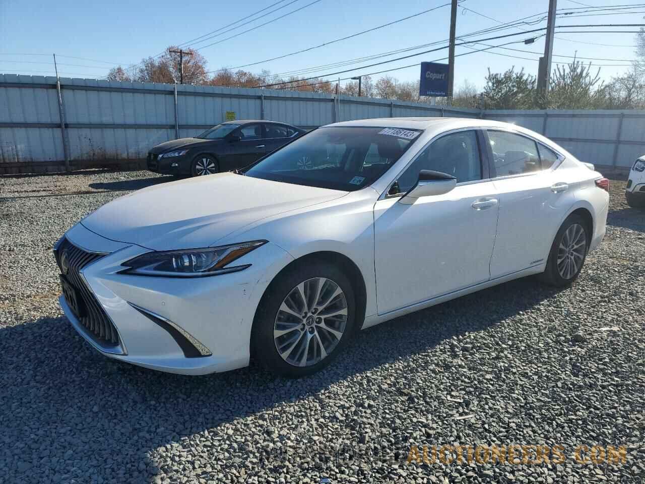 58ADA1C11MU003422 LEXUS ES300 2021