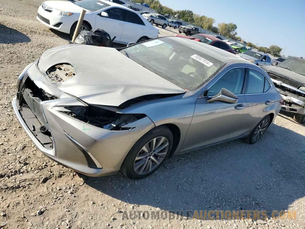 58ADA1C11MU003582 LEXUS ES300 2021