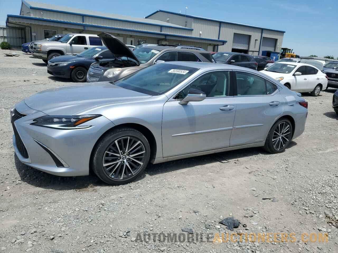 58ADA1C11NU019444 LEXUS ES300 2022