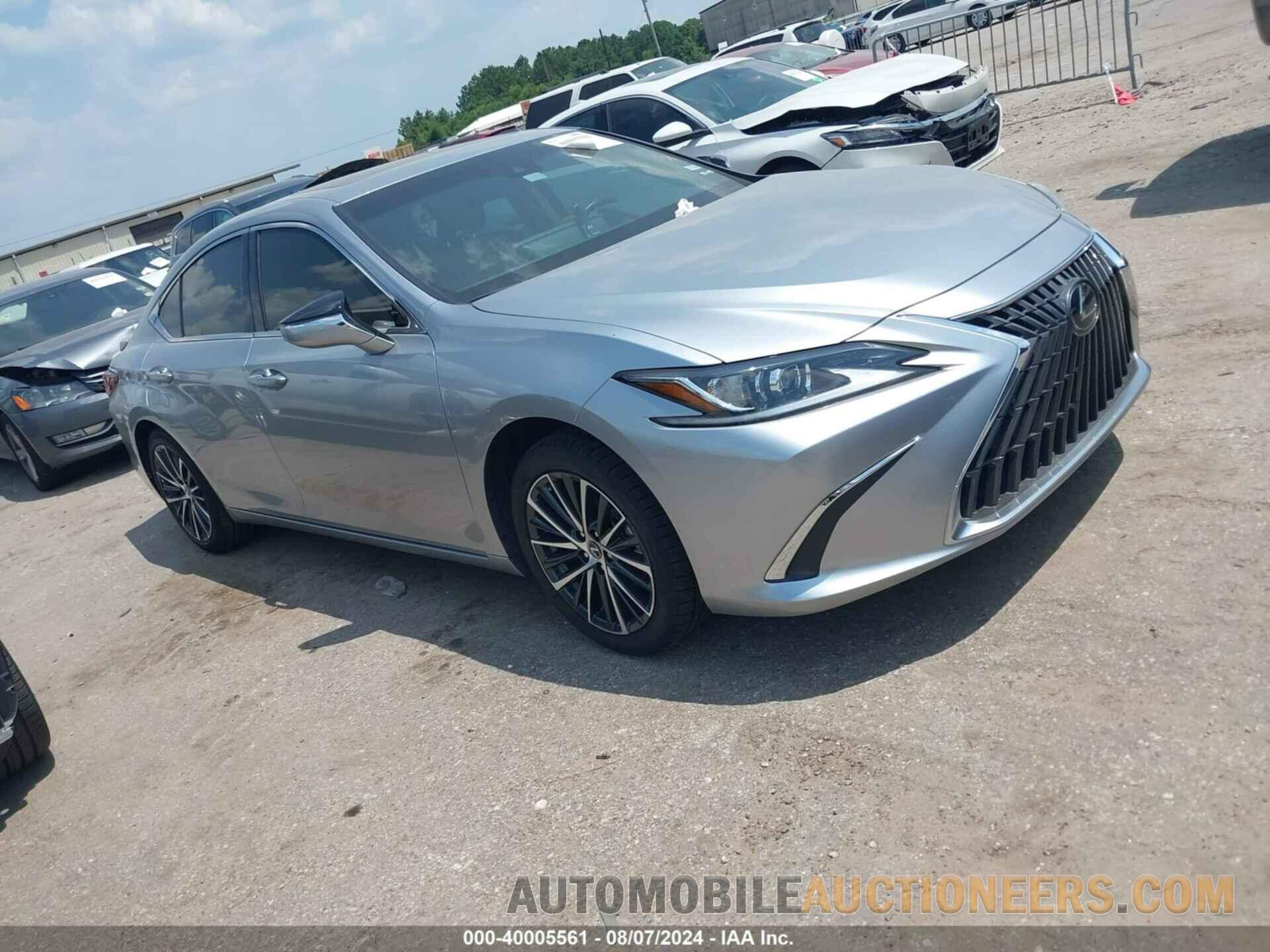 58ADA1C11PU028955 LEXUS ES 300H 2023