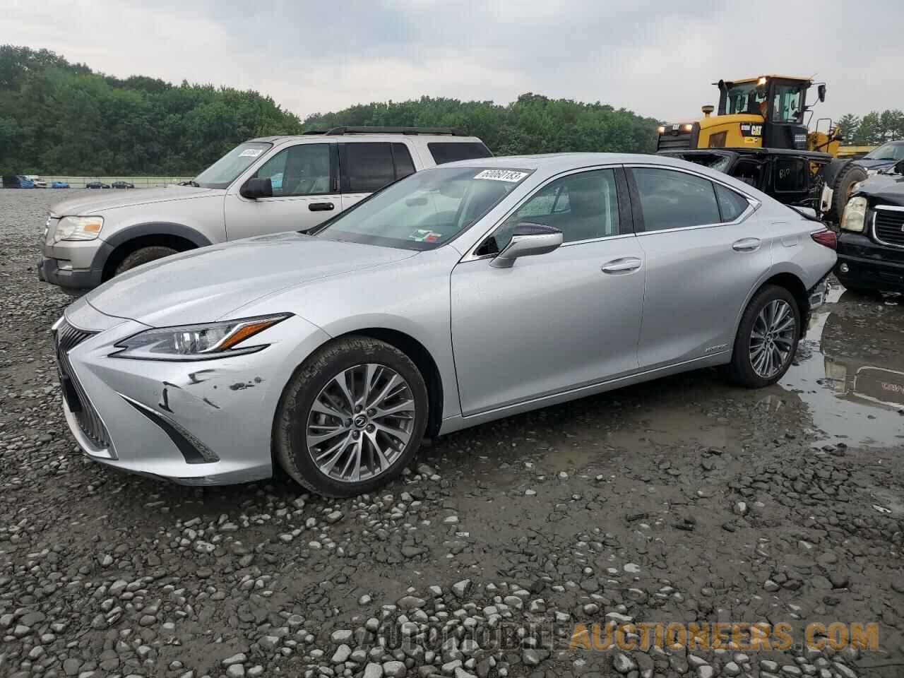 58ADA1C12MU004756 LEXUS ES300 2021