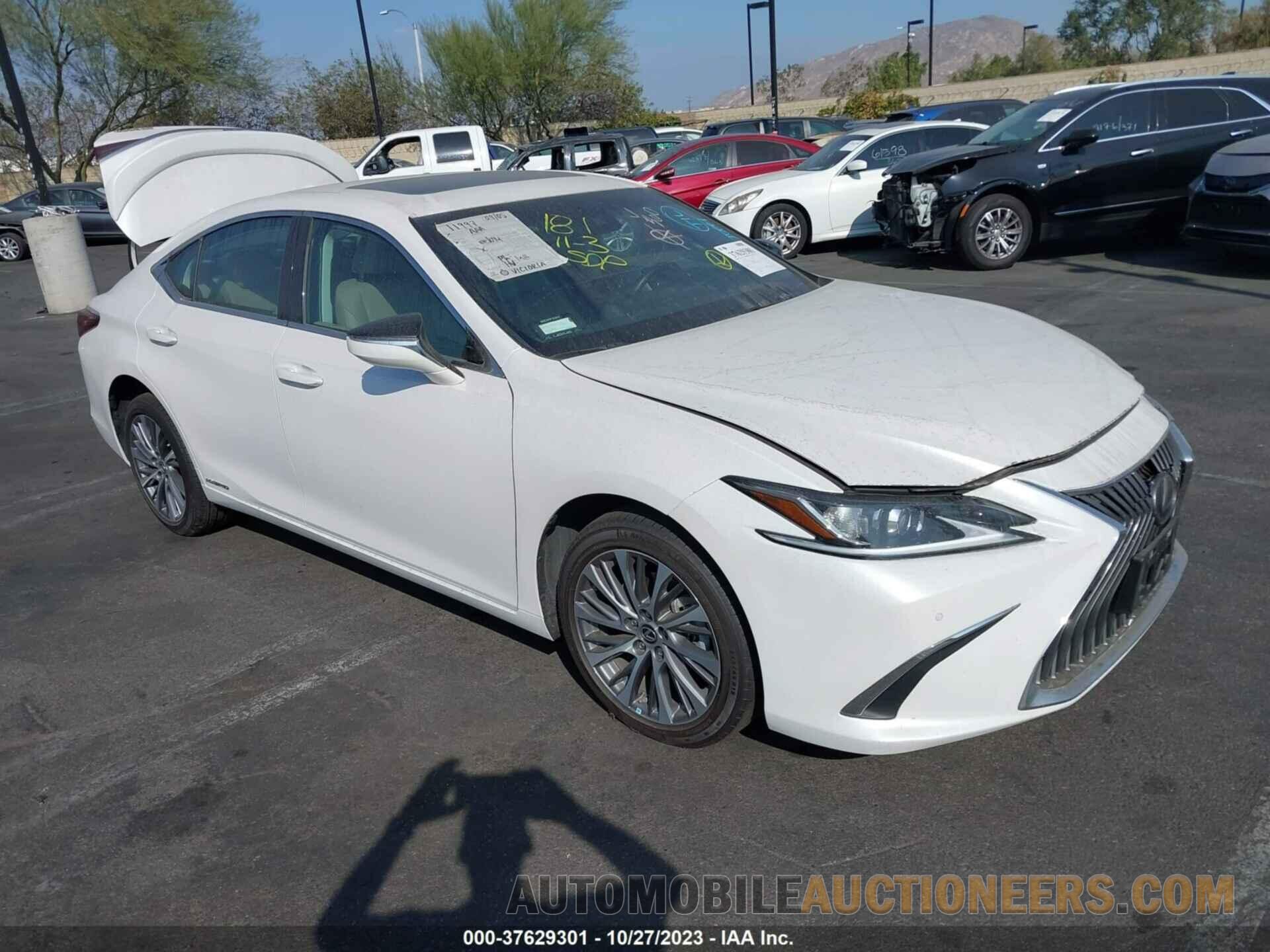 58ADA1C12MU007799 LEXUS ES 2021