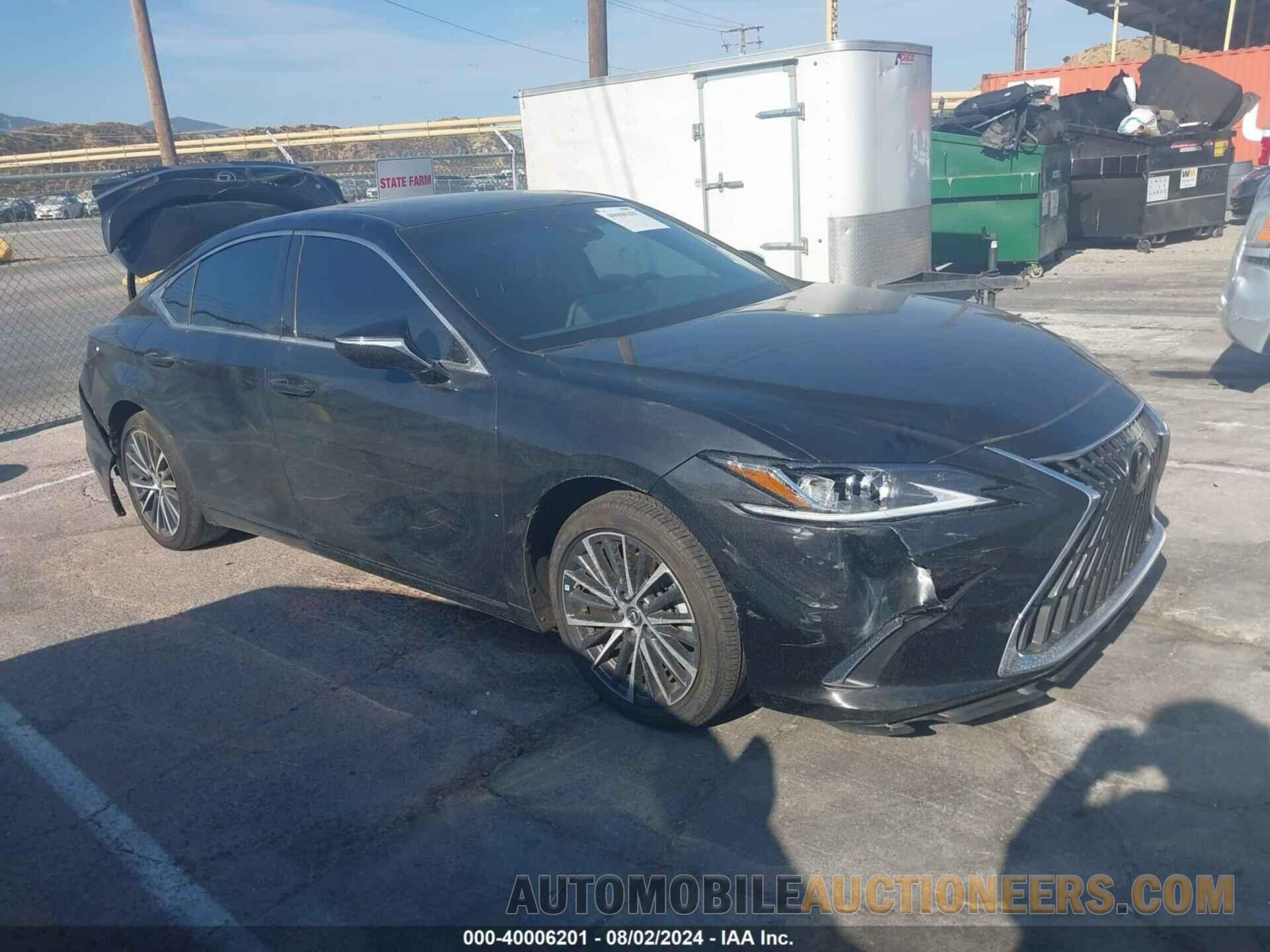 58ADA1C13PU031632 LEXUS ES 300H 2023