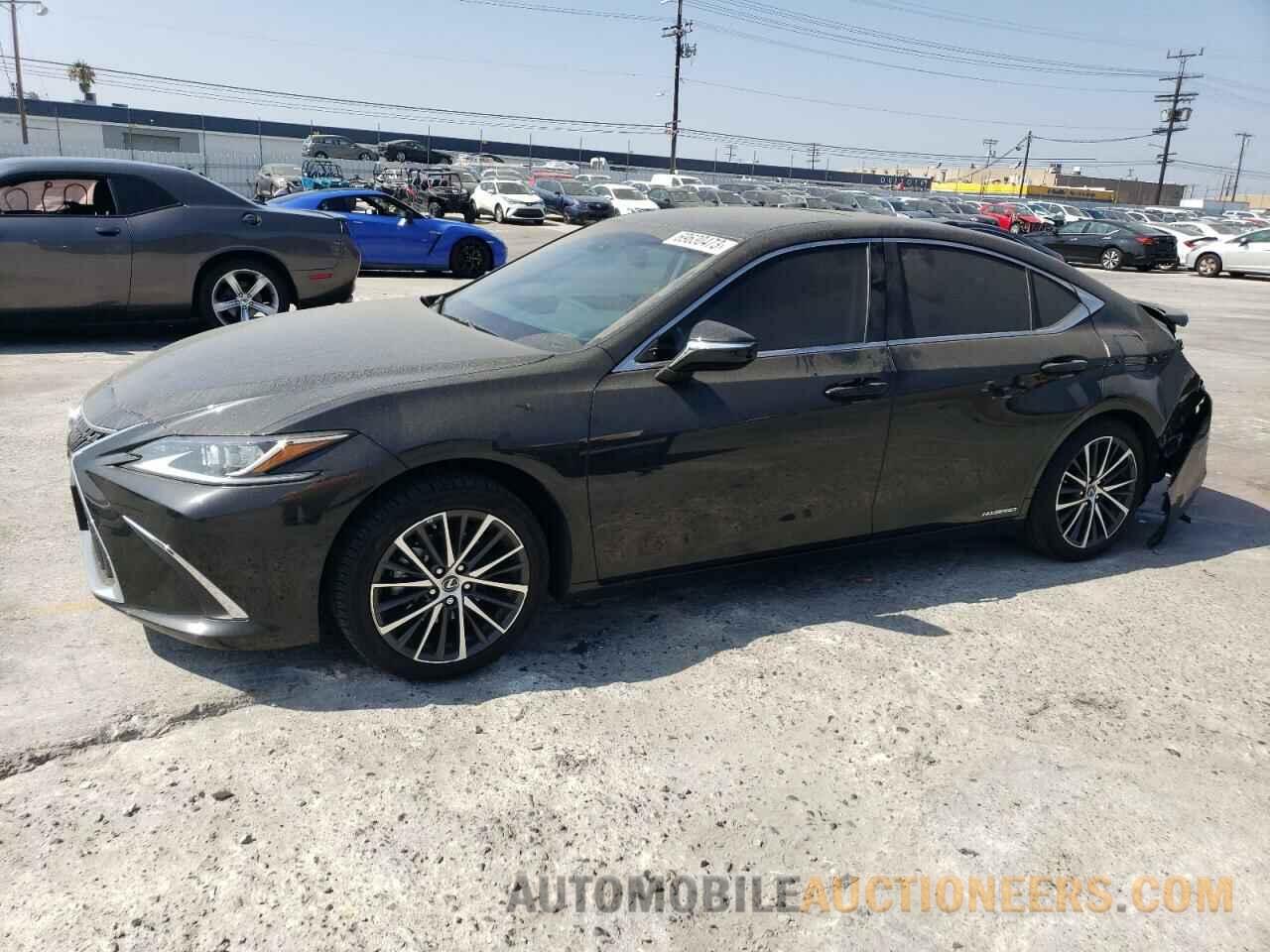 58ADA1C14NU022869 LEXUS ES300 2022