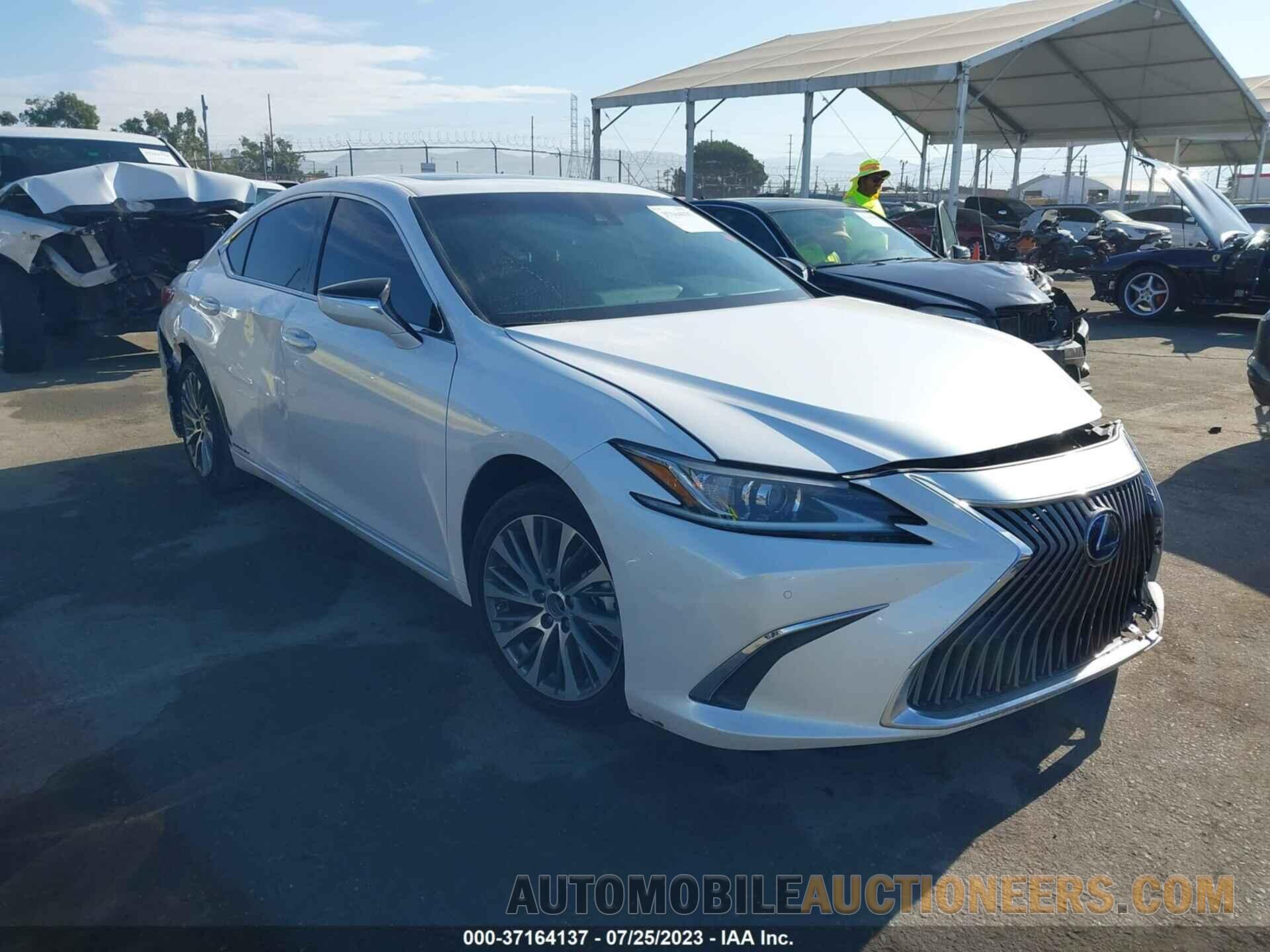 58ADA1C15MU005710 LEXUS ES 2021