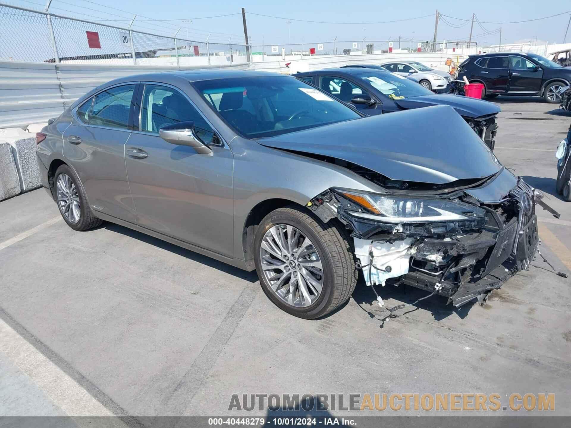 58ADA1C15MU006064 LEXUS ES 300H 2021