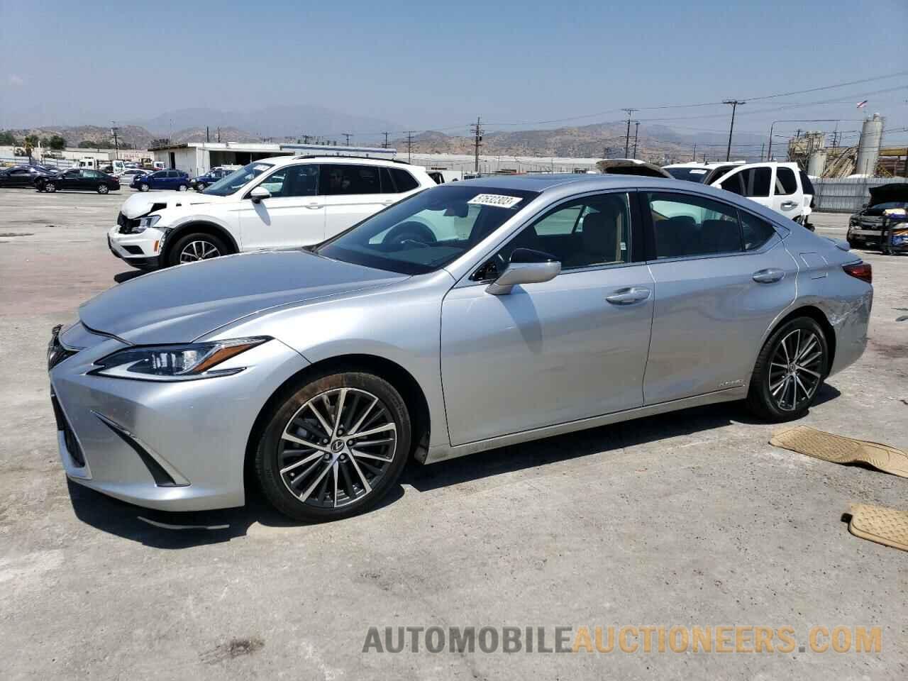 58ADA1C15NU017485 LEXUS ES300 2022