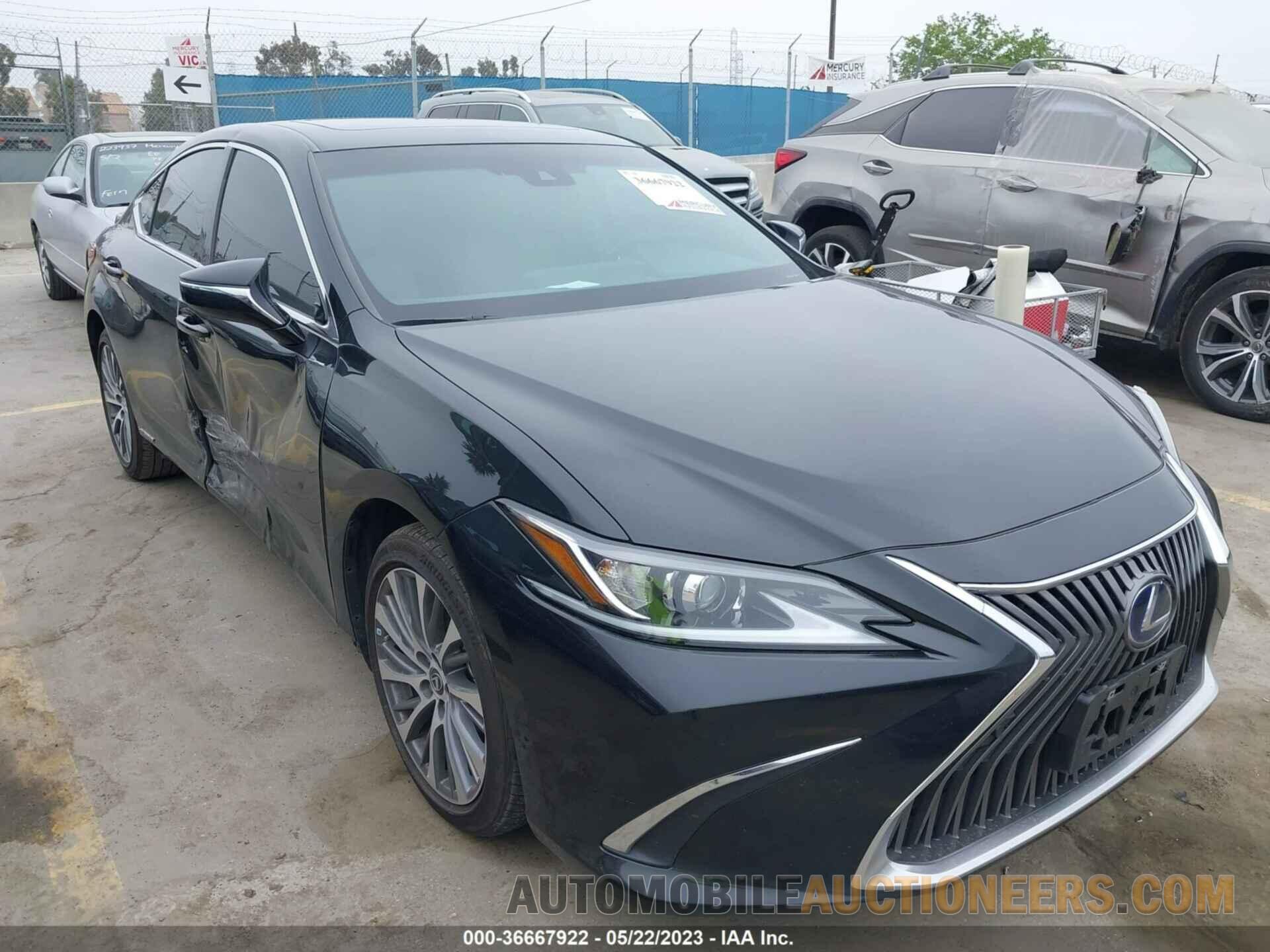 58ADA1C16MU010253 LEXUS ES 2021