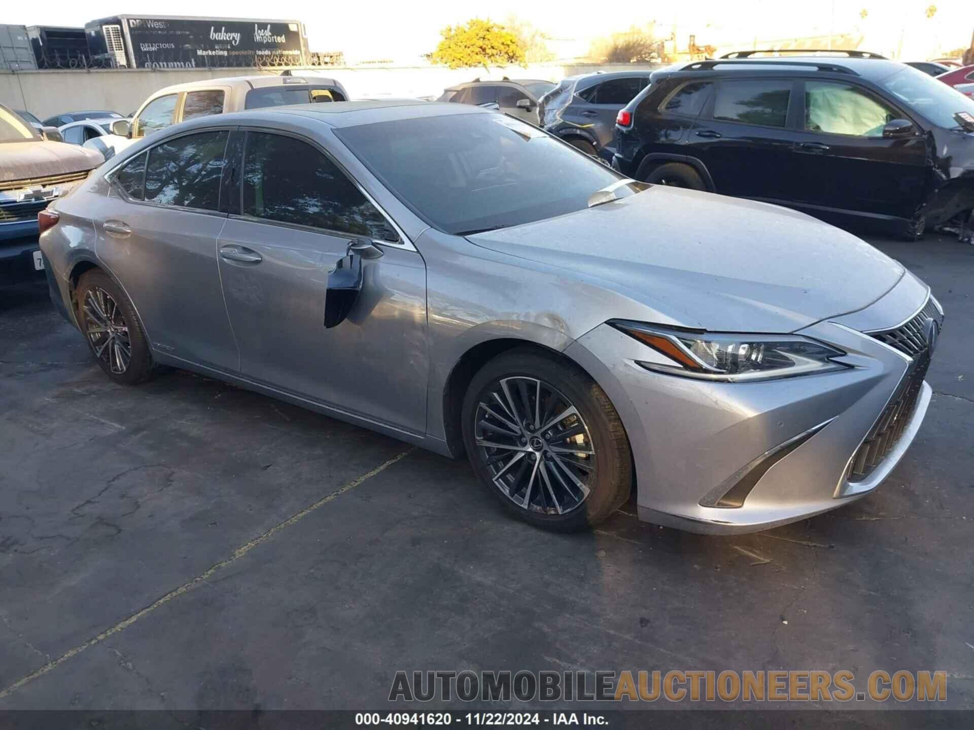 58ADA1C16NU019245 LEXUS ES 300H 2022