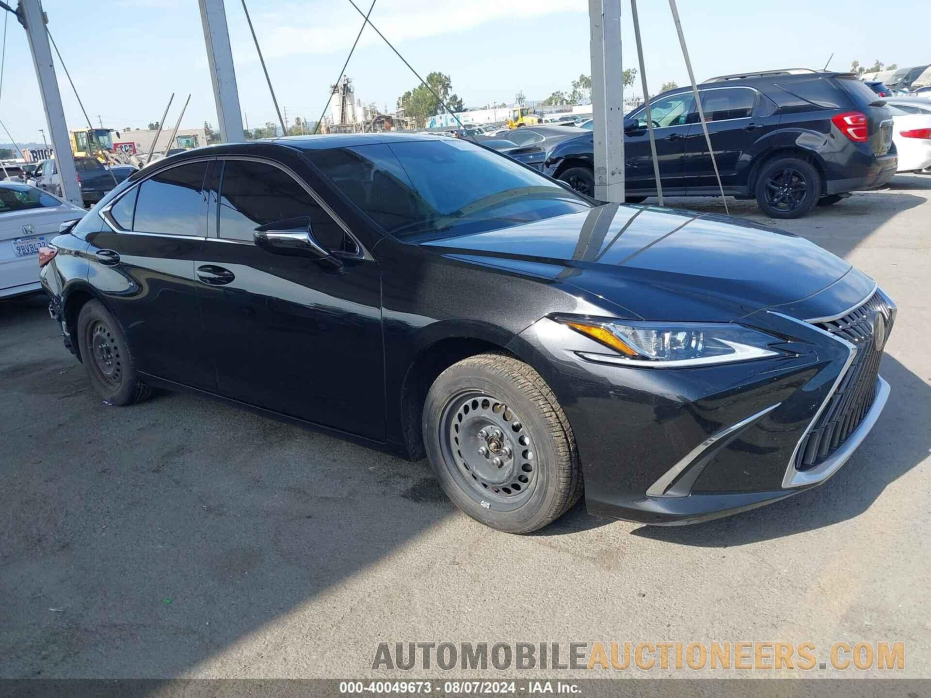 58ADA1C16PU032628 LEXUS ES 300H 2023