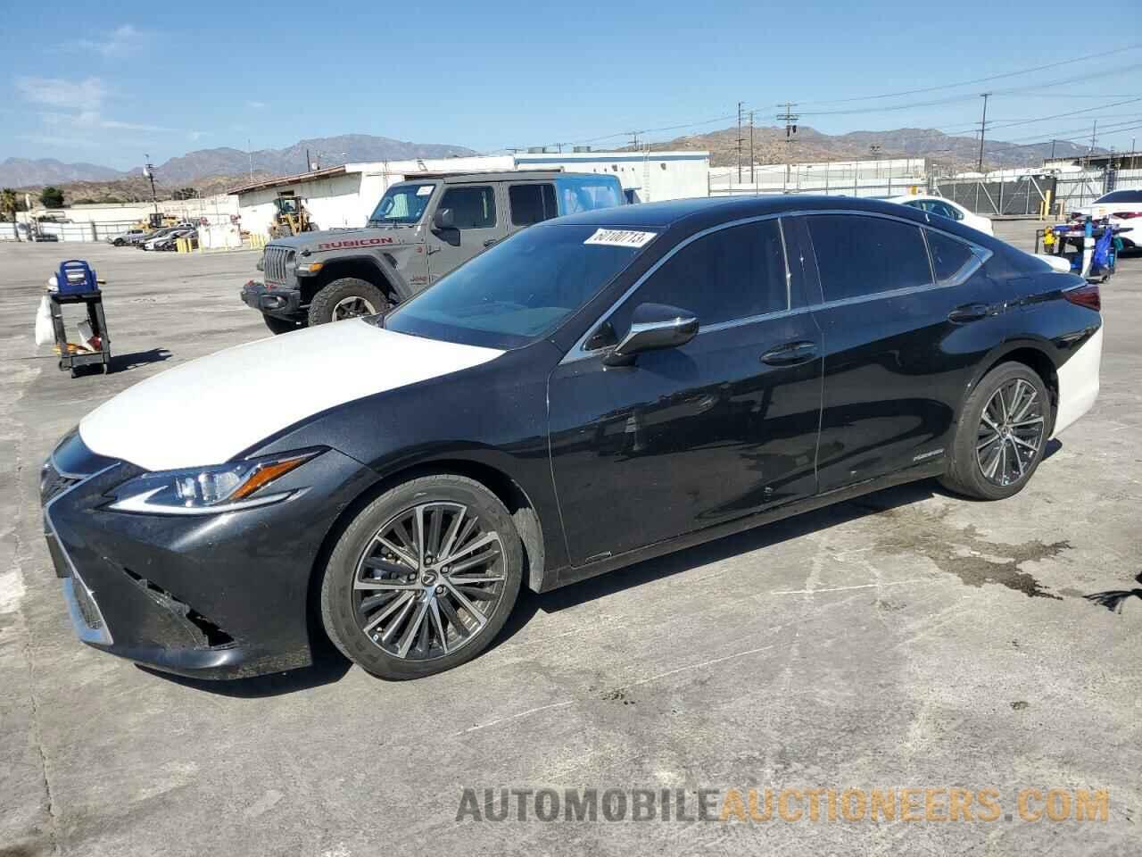 58ADA1C17NU016323 LEXUS ES300 2022