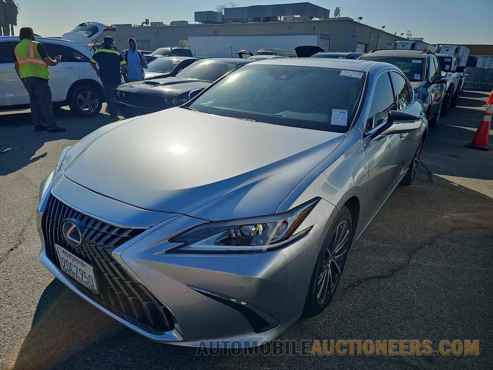 58ADA1C17NU023921 Lexus ES 2022