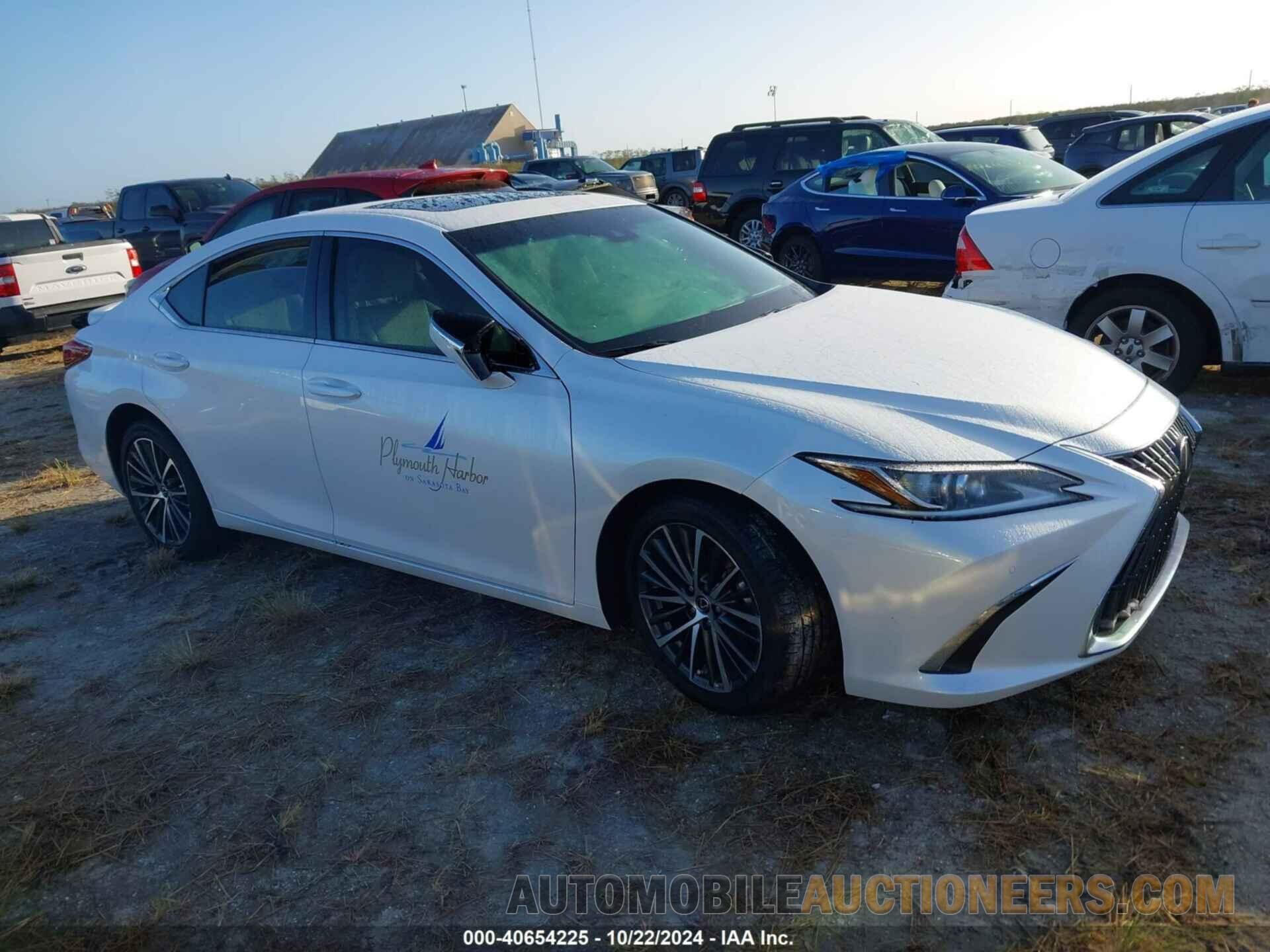 58ADA1C17PU035330 LEXUS ES 300H 2023