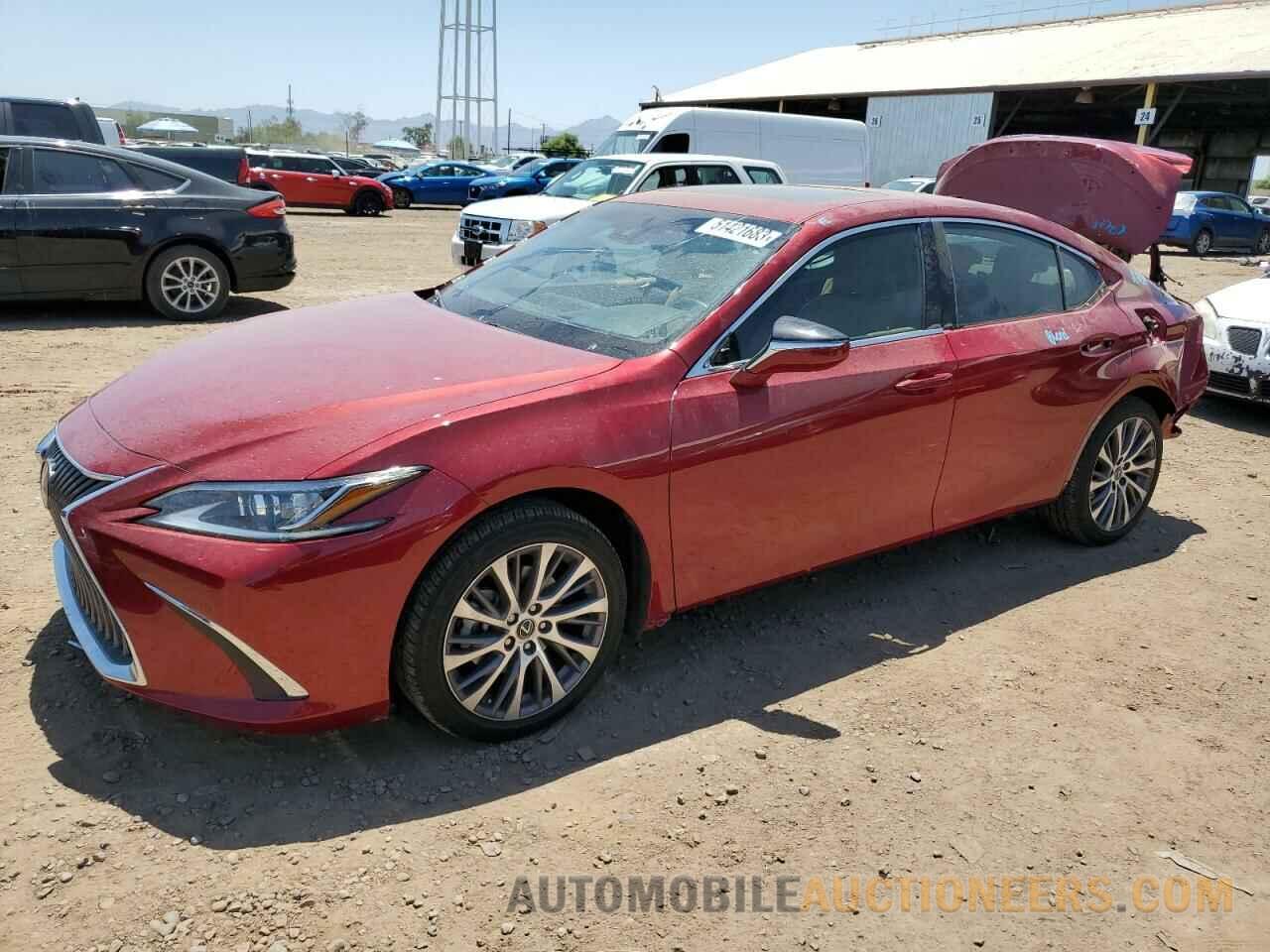 58ADA1C18MU010397 LEXUS ES300 2021