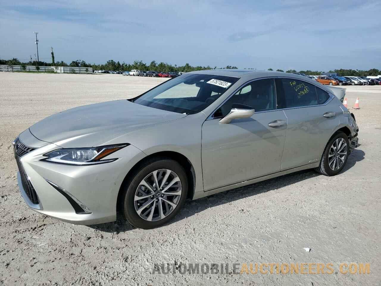 58ADA1C18NU019568 LEXUS ES300 2022