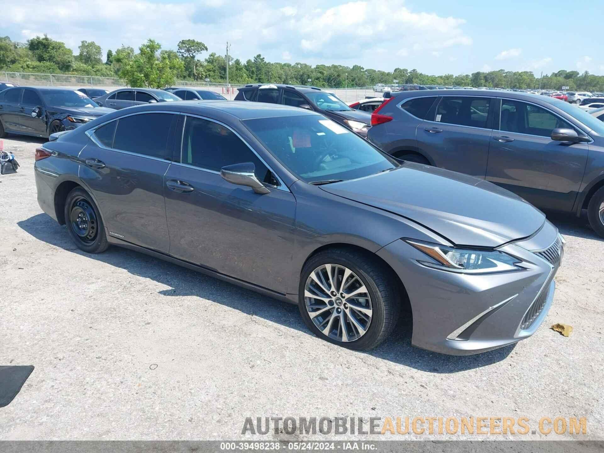 58ADA1C19MU004804 LEXUS ES 300H 2021