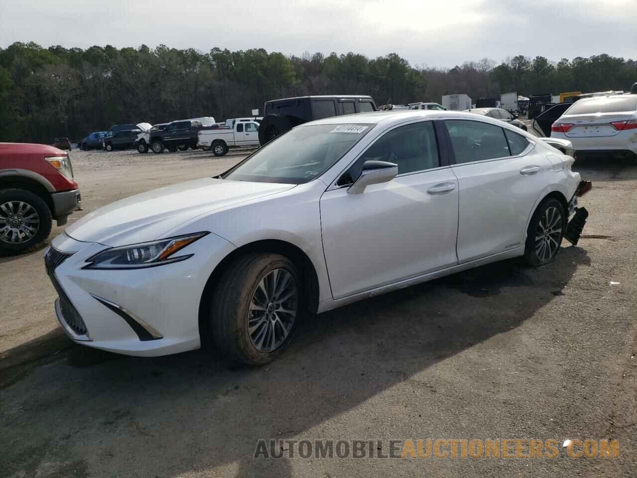 58ADA1C1XMU004259 LEXUS ES300 2021