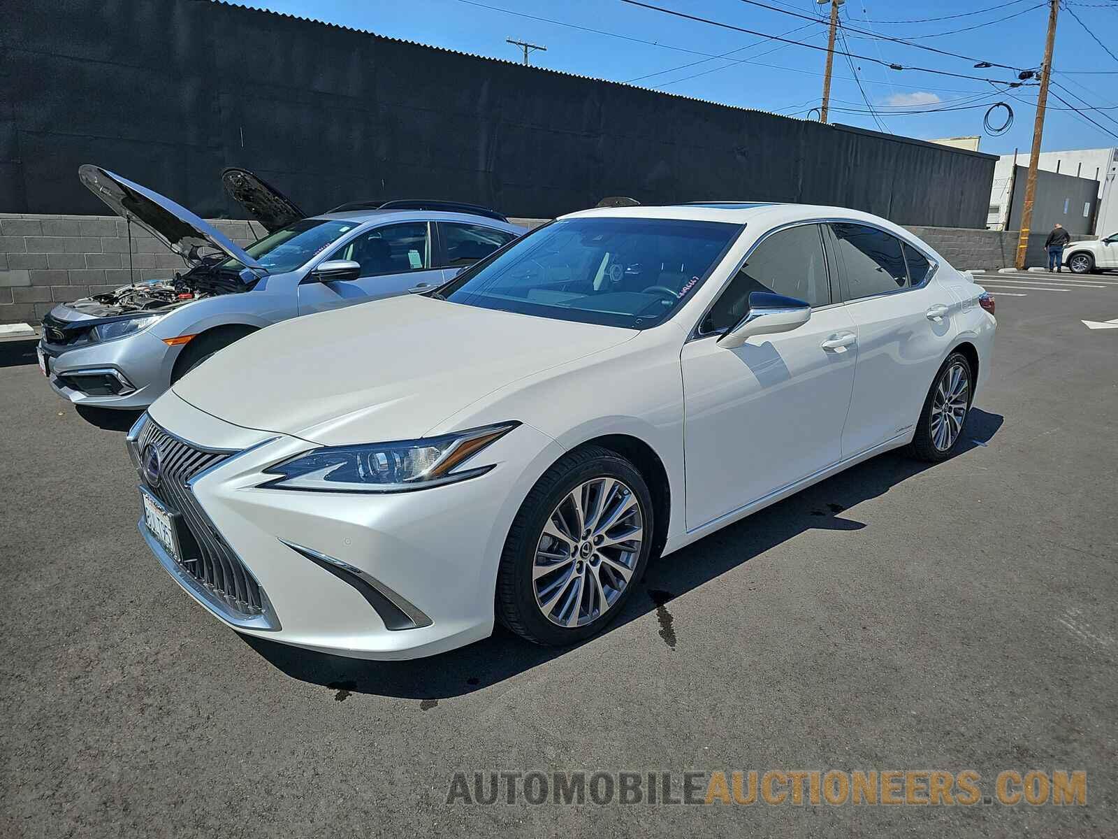 58ADA1C1XMU004603 Lexus ES 2021