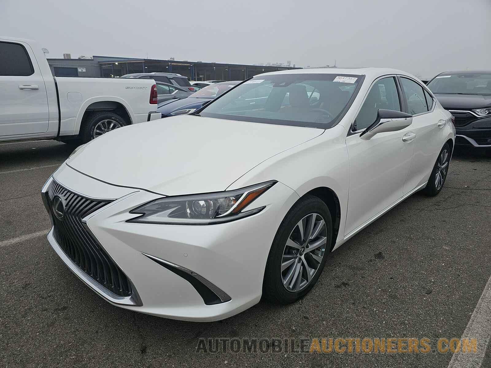 58ADZ1B10LU054807 Lexus ES 2020