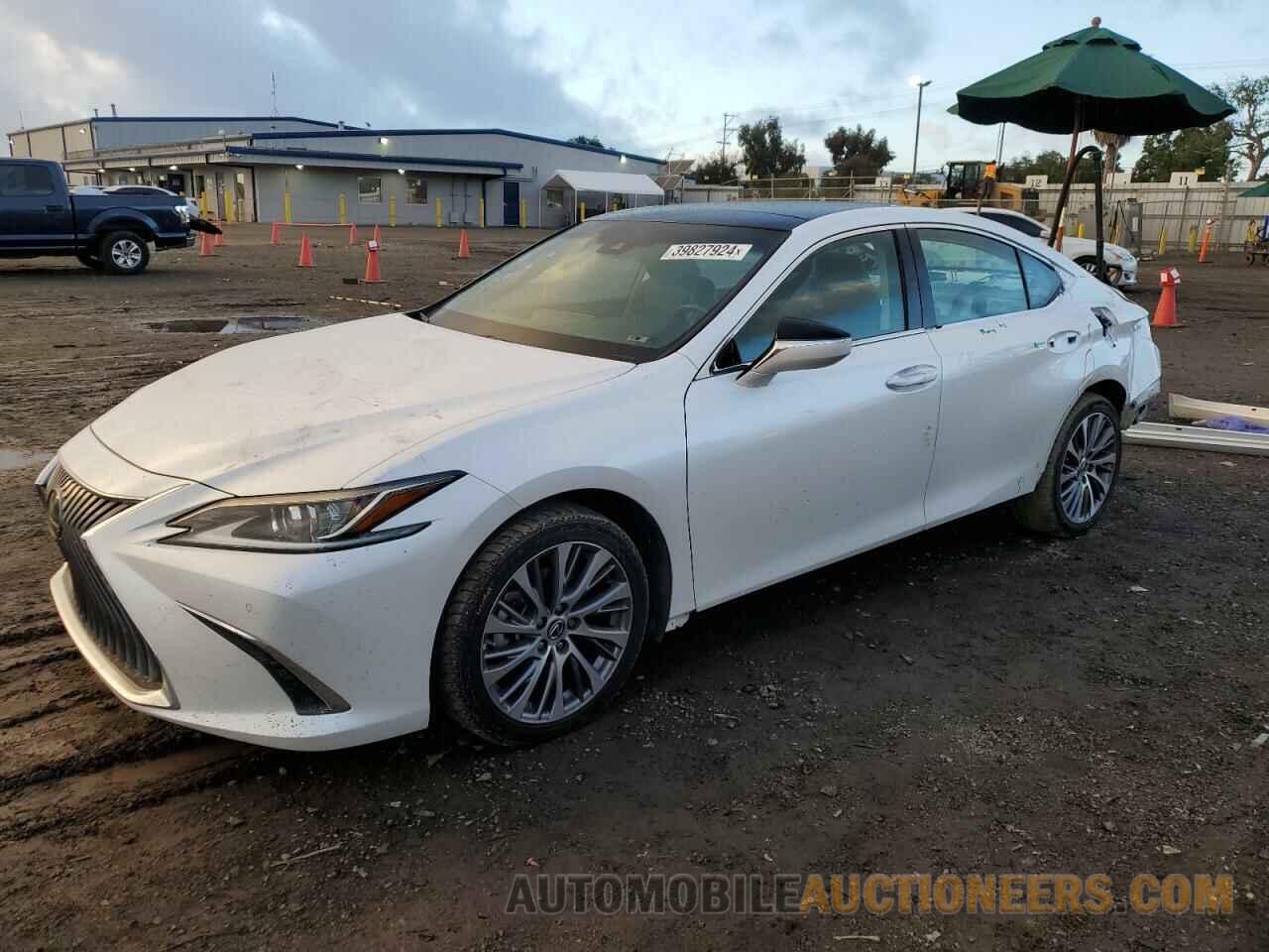 58ADZ1B10LU073227 LEXUS ES350 2020