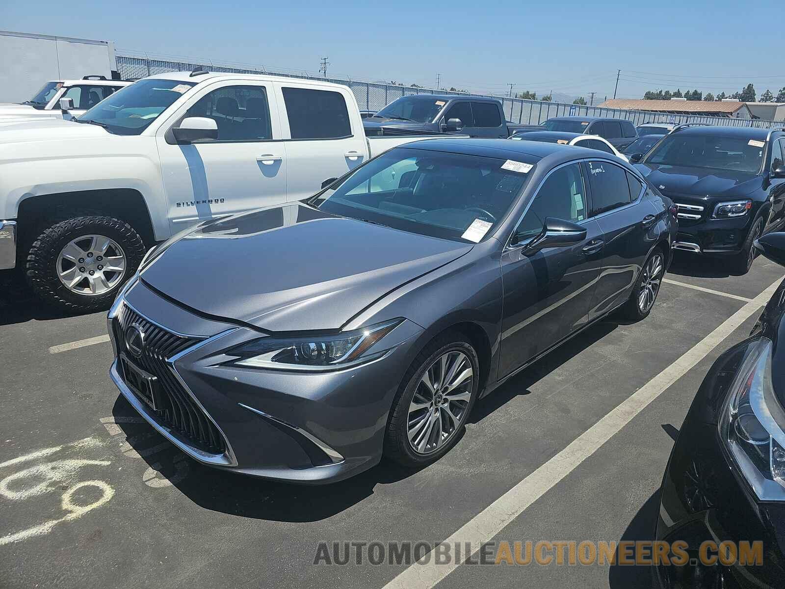 58ADZ1B10LU073275 Lexus ES 2020