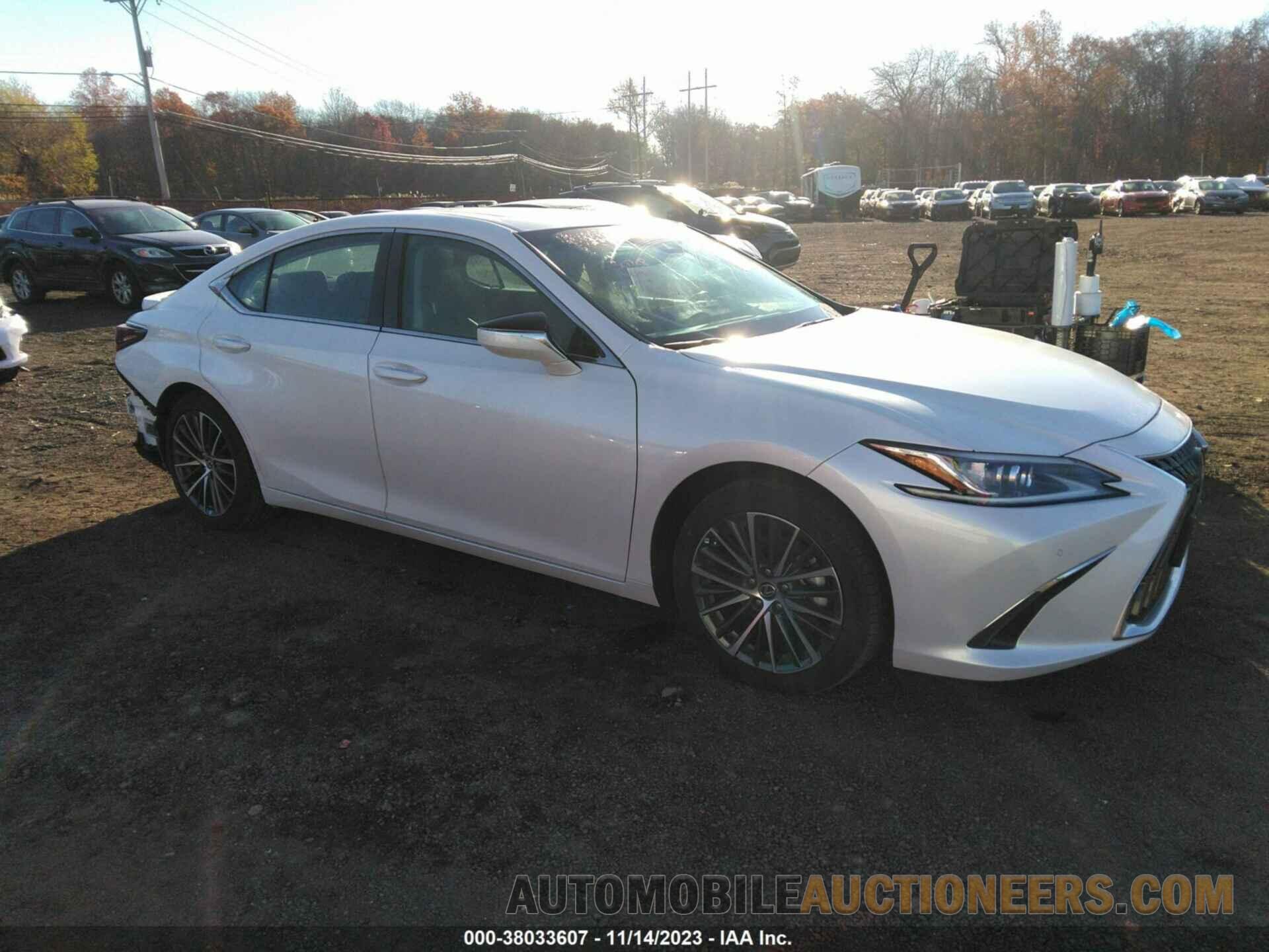 58ADZ1B10NU124681 LEXUS ES 2022