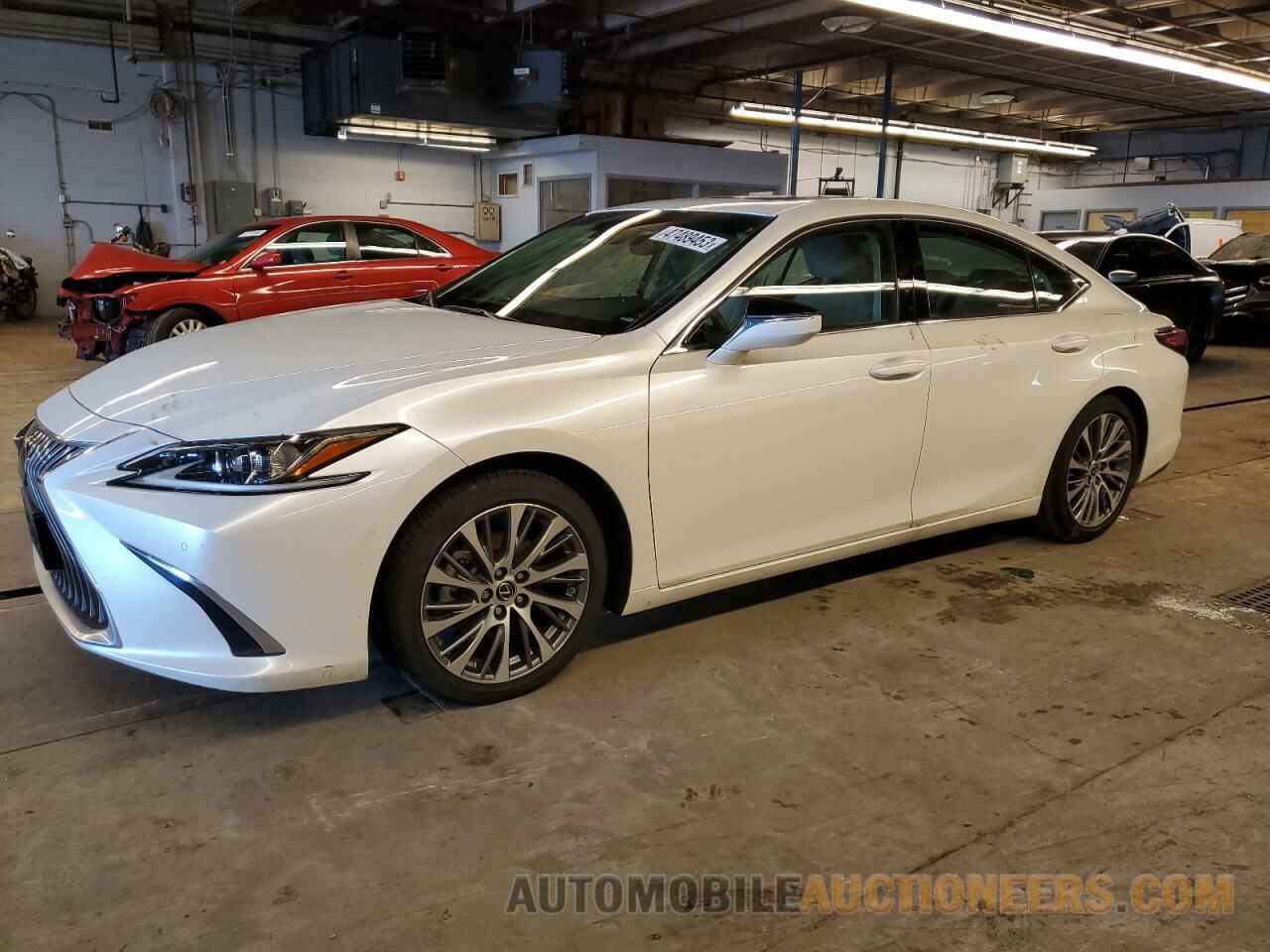 58ADZ1B11LU081384 LEXUS ES350 2020