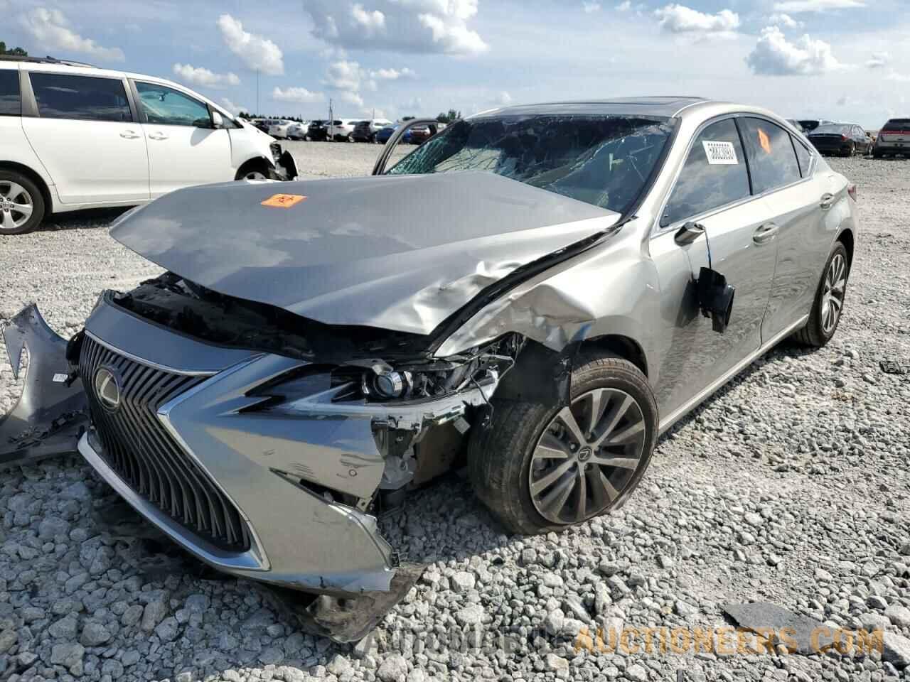 58ADZ1B11MU082584 LEXUS ES350 2021