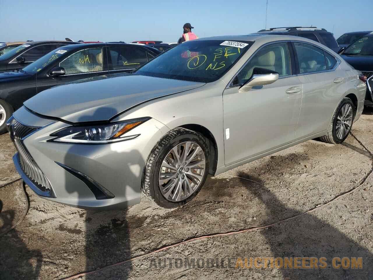 58ADZ1B12MU108593 LEXUS ES350 2021