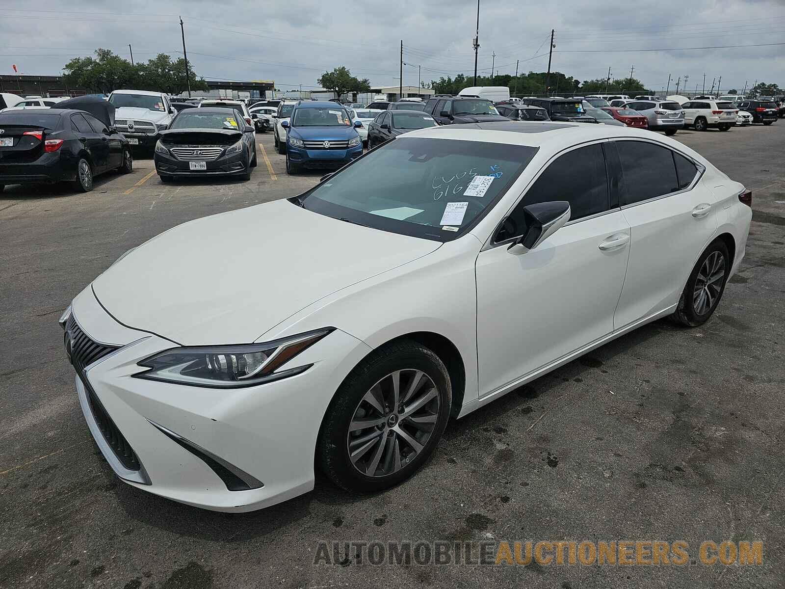 58ADZ1B13LU056163 Lexus ES 2020