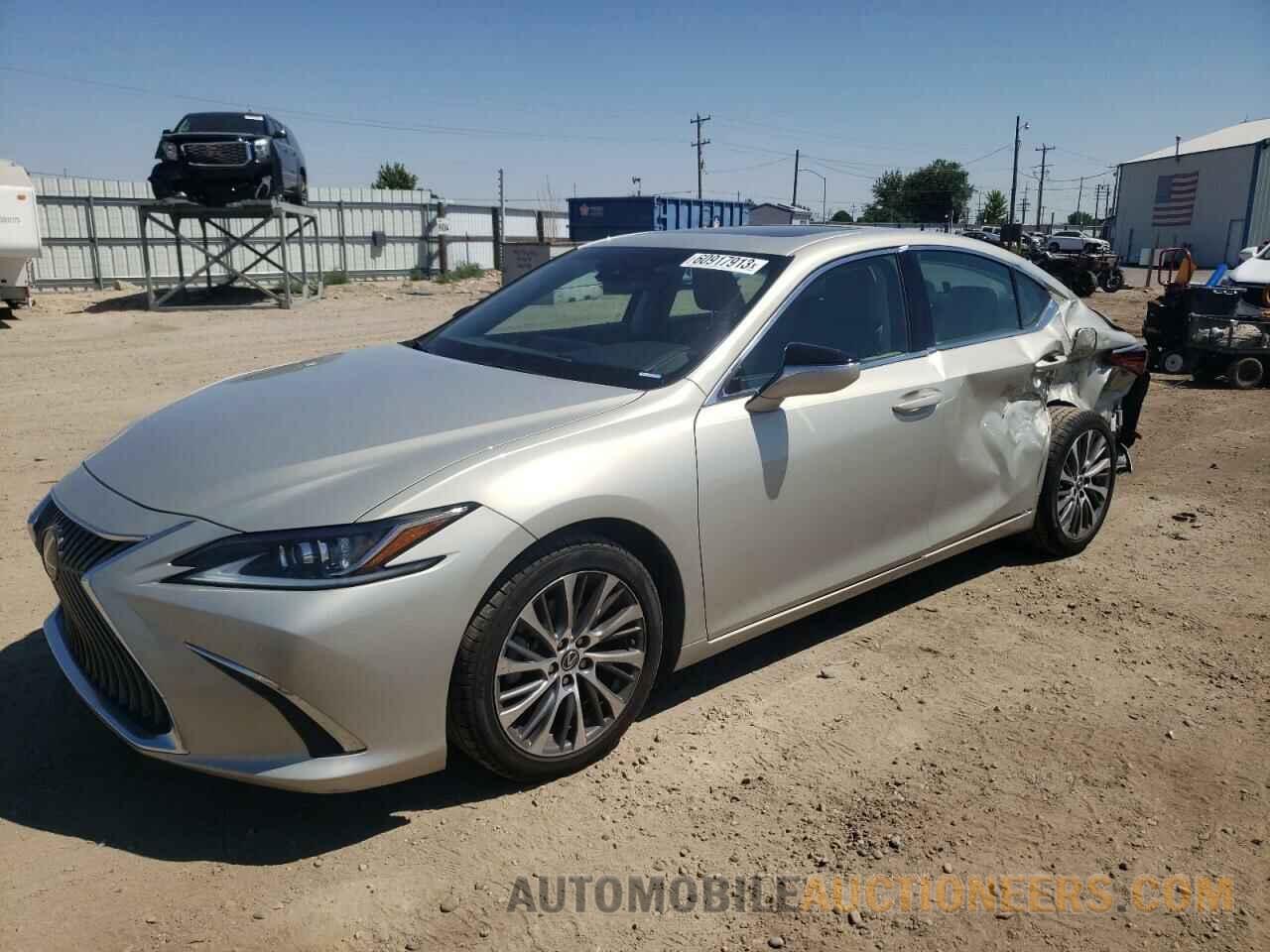 58ADZ1B13LU061394 LEXUS ES350 2020