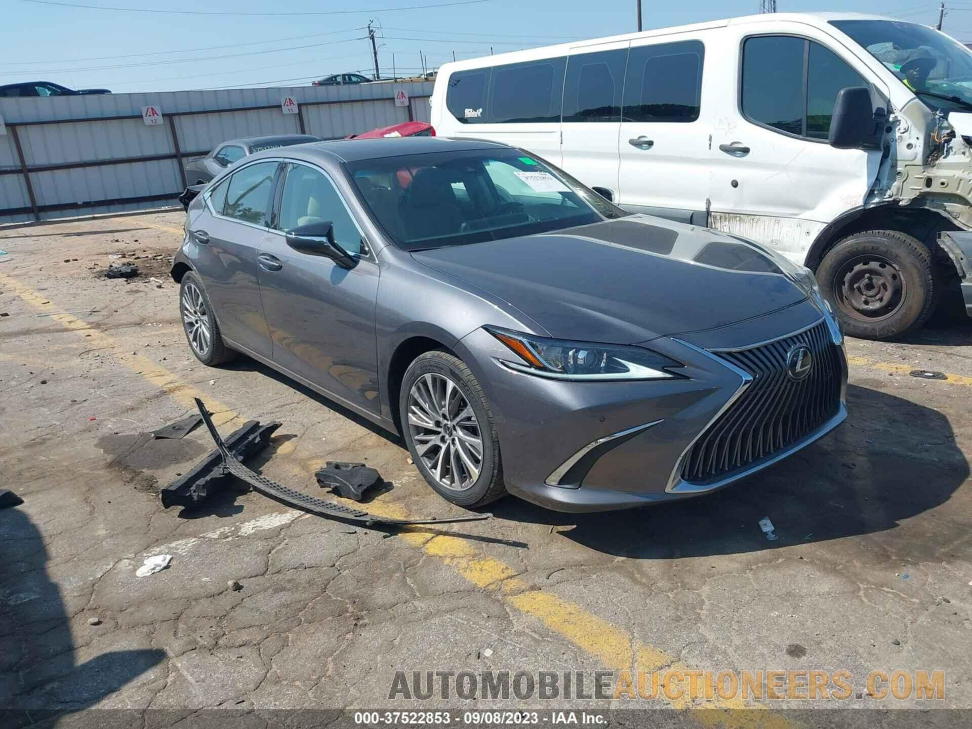 58ADZ1B13LU064179 LEXUS ES 2020