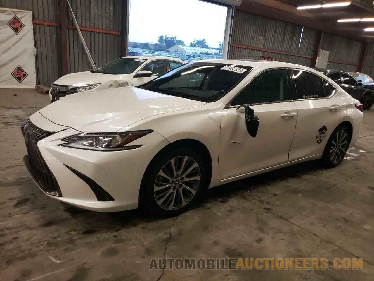 58ADZ1B13MU096681 LEXUS ES350 2021