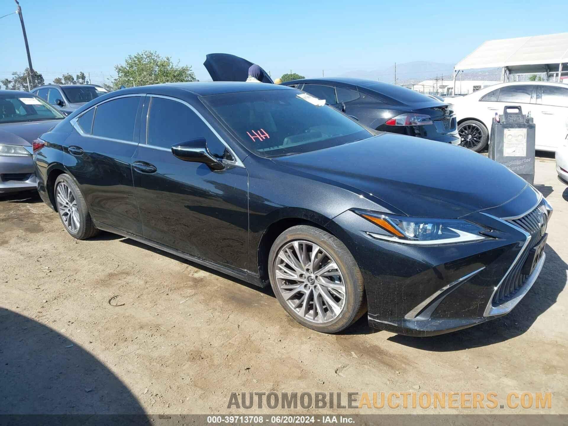 58ADZ1B13MU105833 LEXUS ES 350 2021