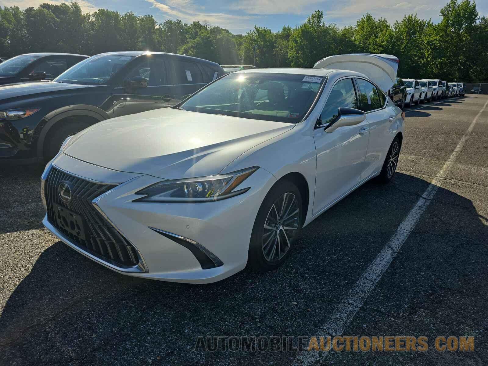 58ADZ1B13NU132368 Lexus ES 2022